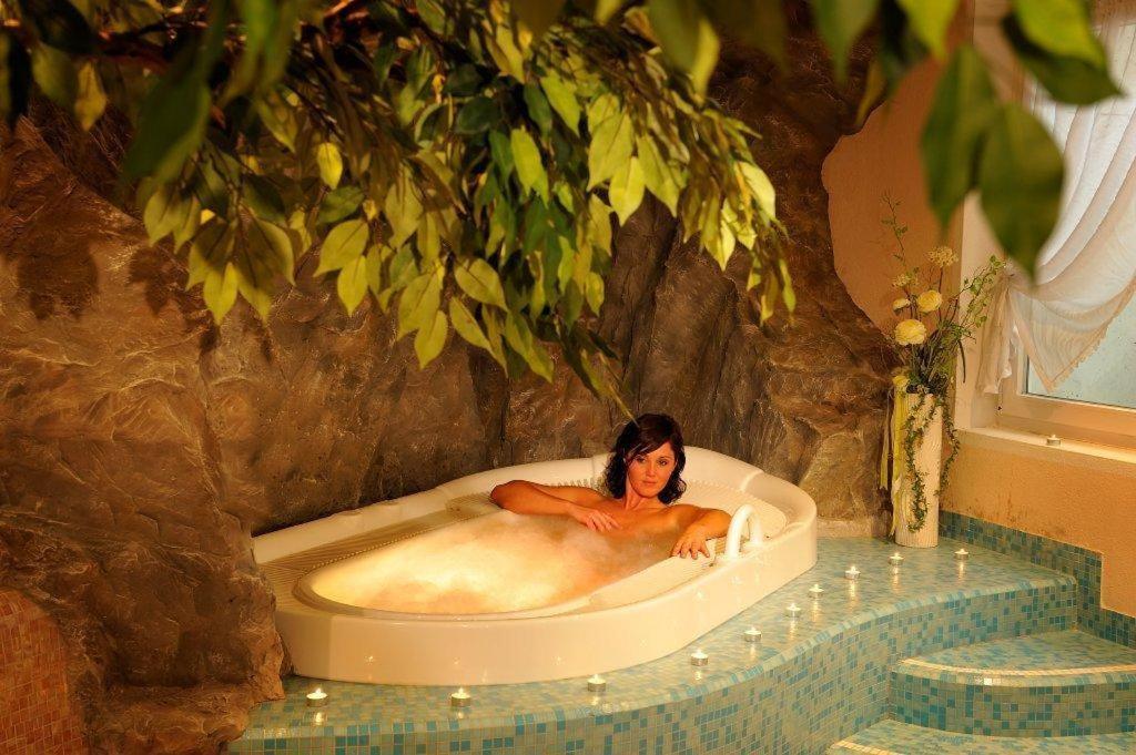 Hotel Tyrol Planca di Sopra ภายนอก รูปภาพ